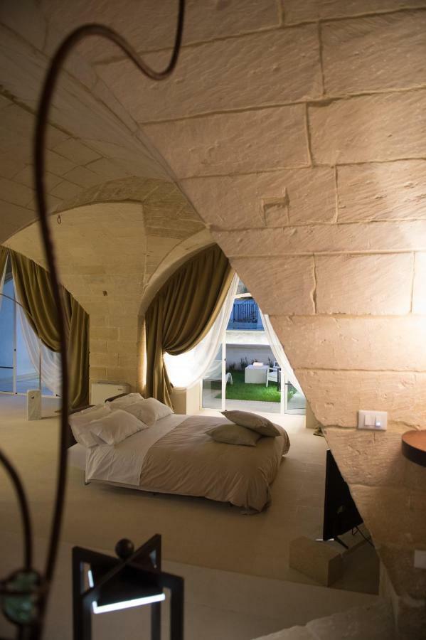 Corte Campanile Boutique B&B Maglie Eksteriør billede